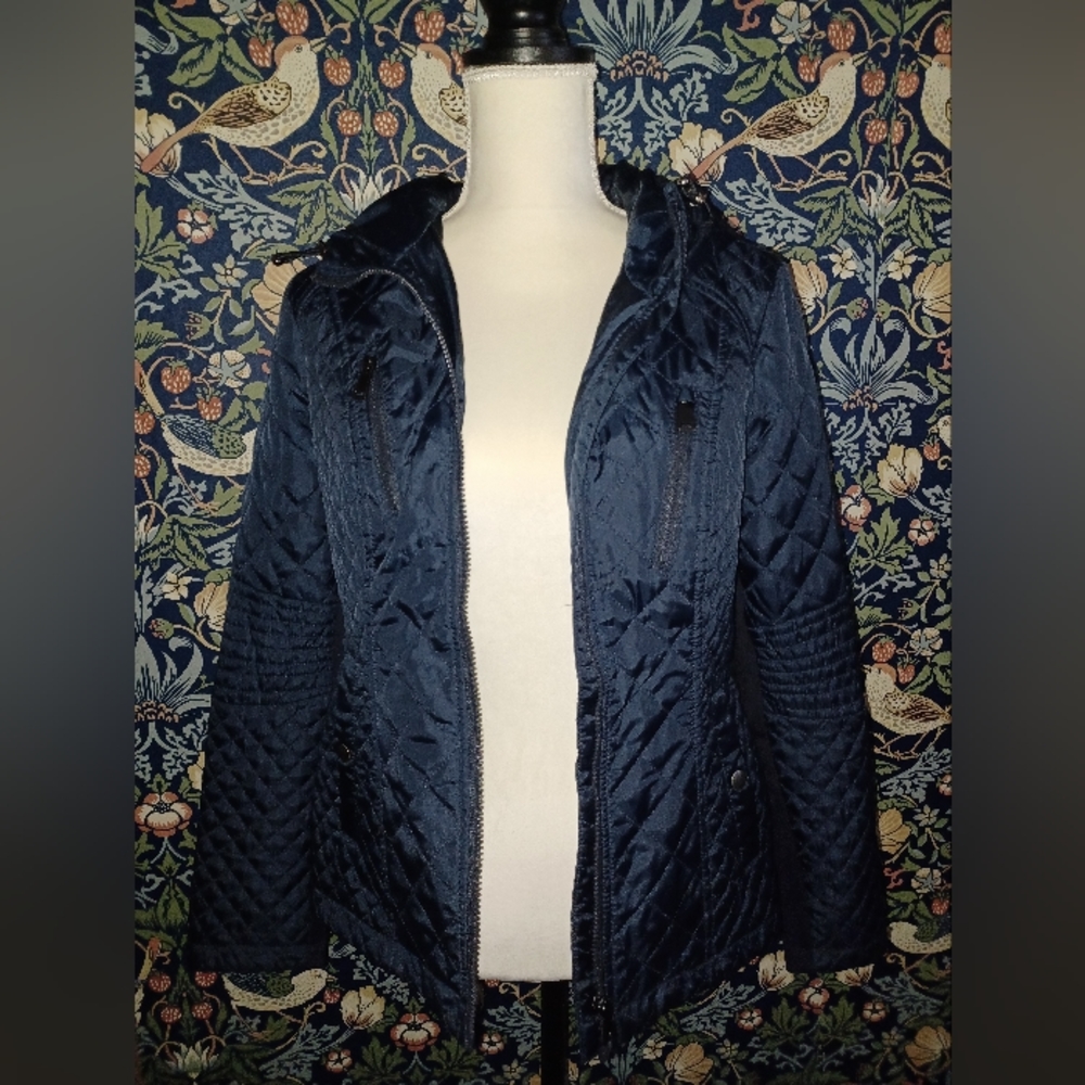 Navy quilted jacket